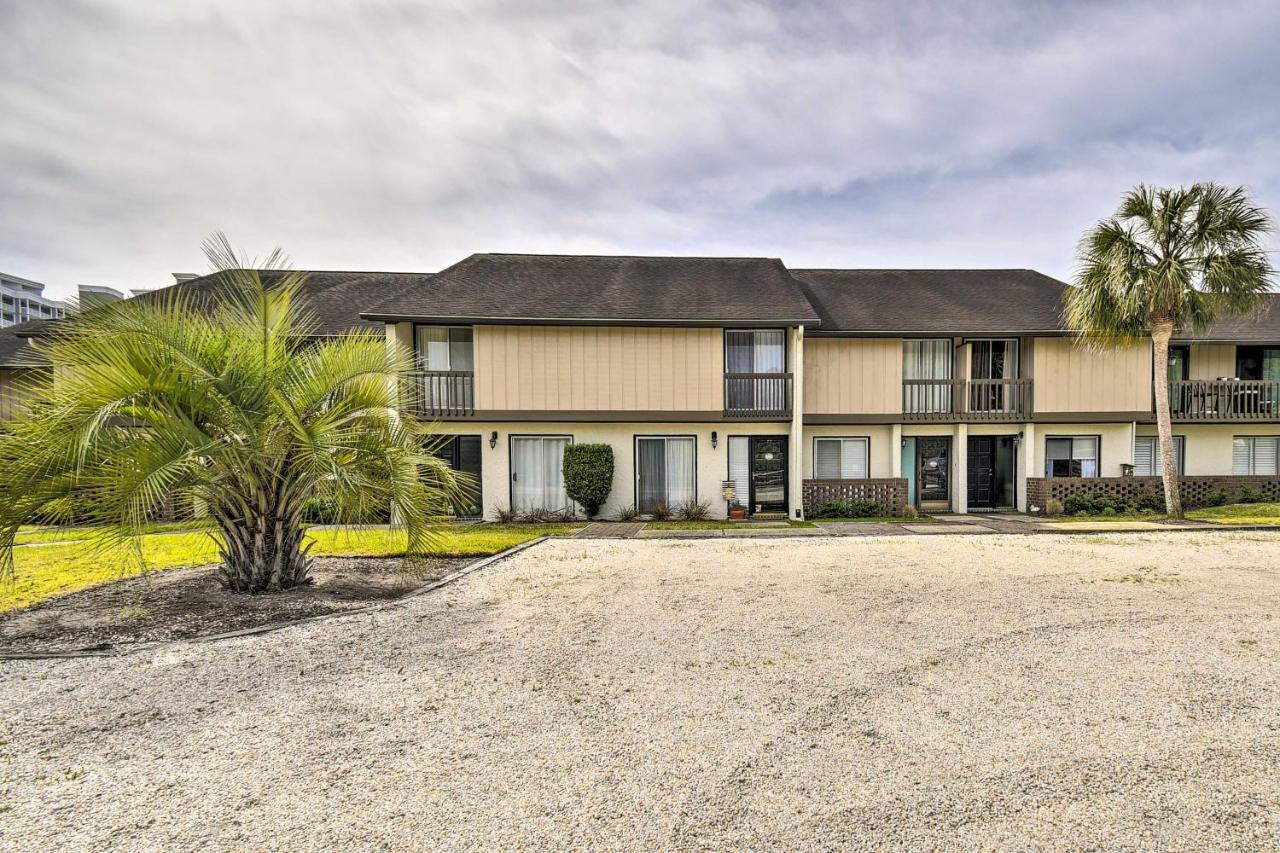 Myrtle Beach Abode With Seasonal Pool And Lake View! Villa Exteriör bild