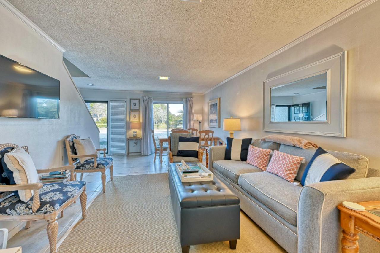 Myrtle Beach Abode With Seasonal Pool And Lake View! Villa Exteriör bild