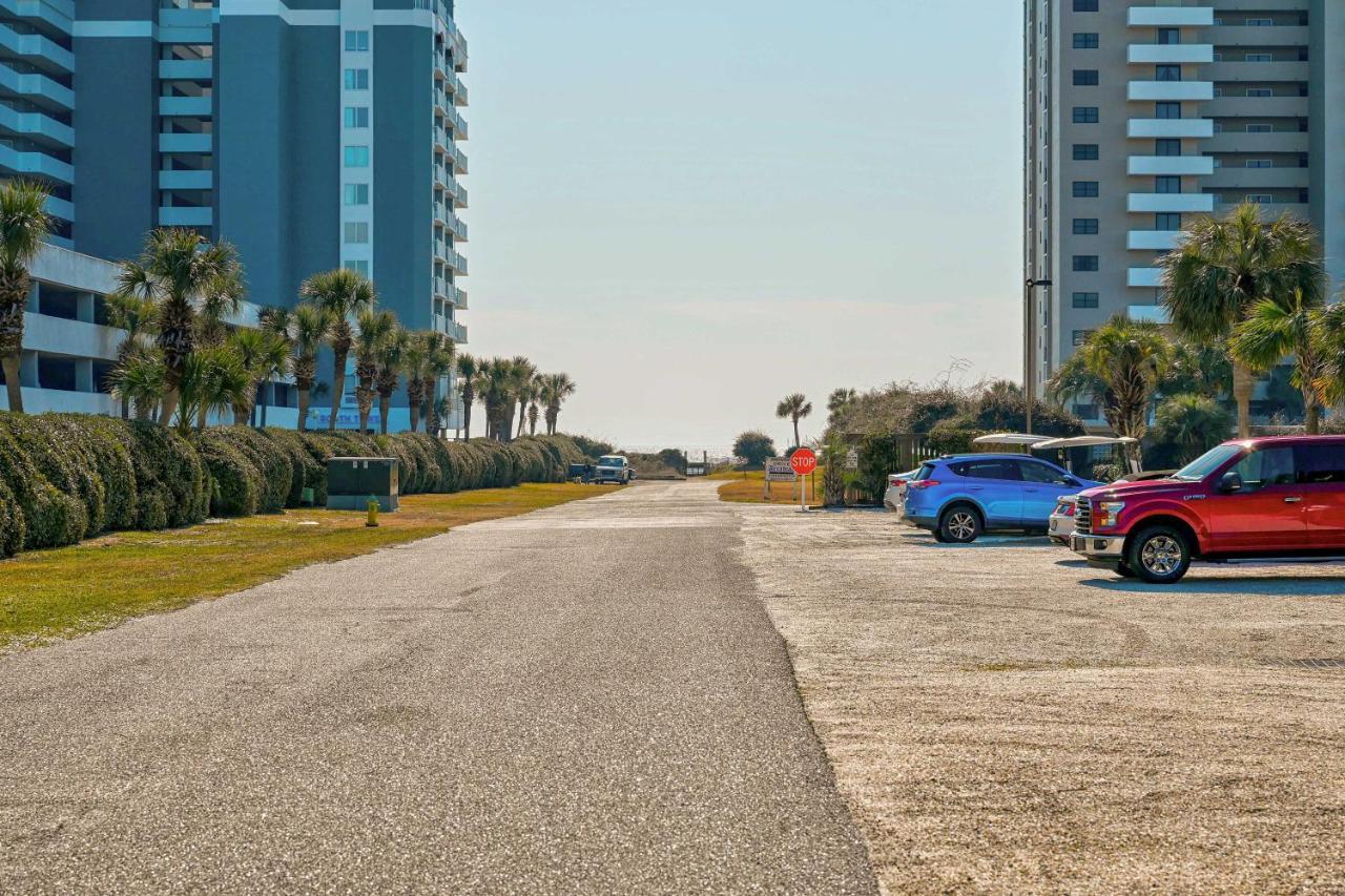 Myrtle Beach Abode With Seasonal Pool And Lake View! Villa Exteriör bild