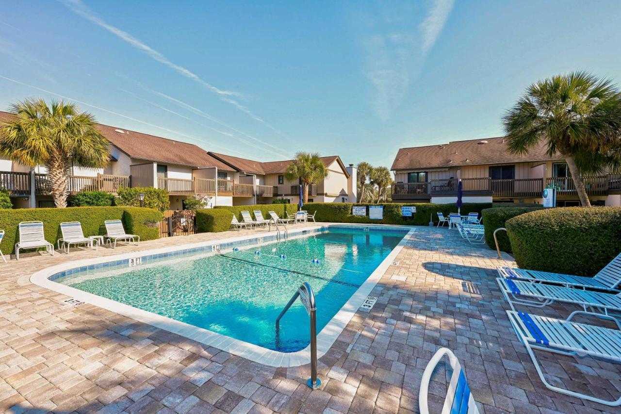 Myrtle Beach Abode With Seasonal Pool And Lake View! Villa Exteriör bild